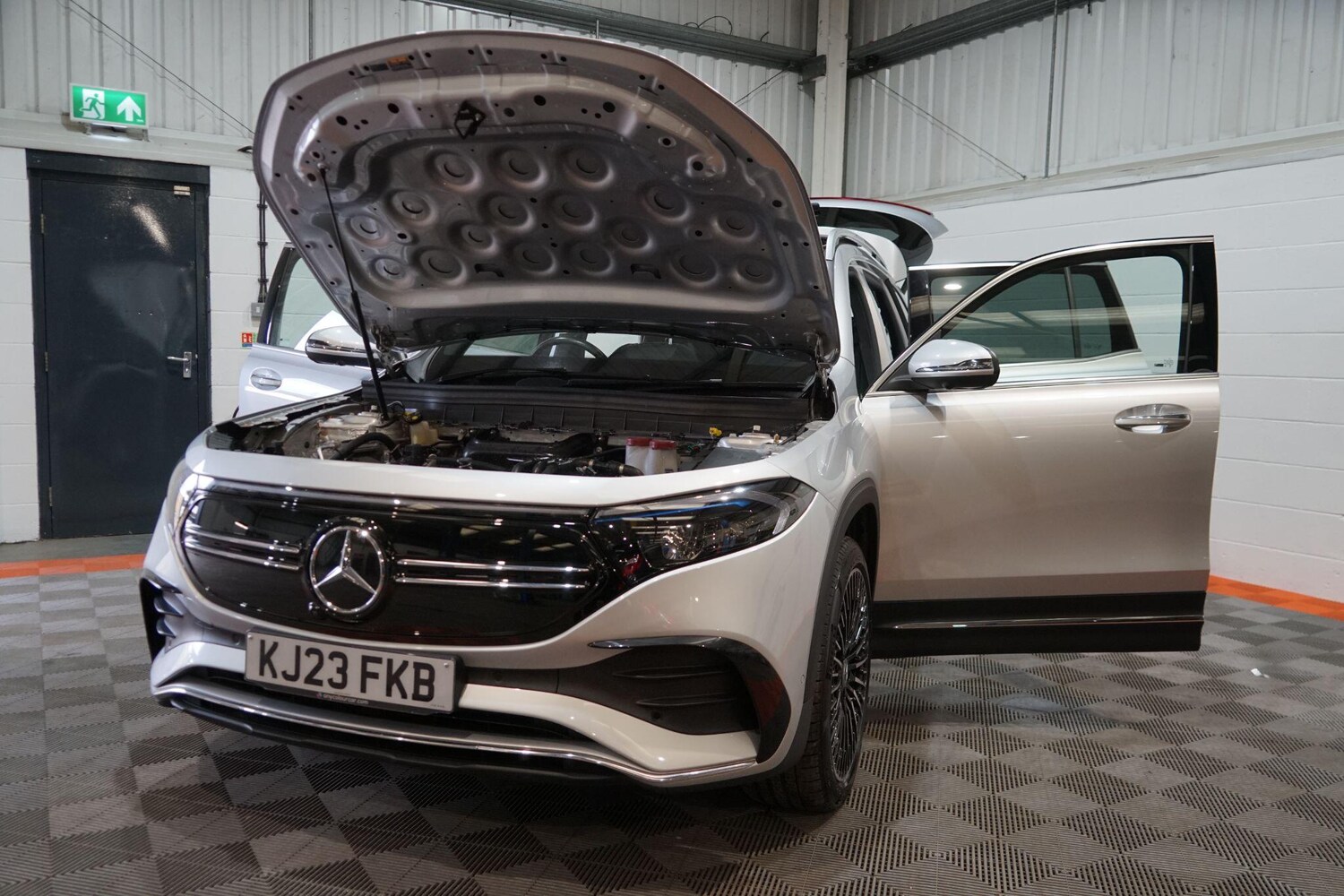 Used Mercedes-Benz EQB for sale - 78071927: Photo 73