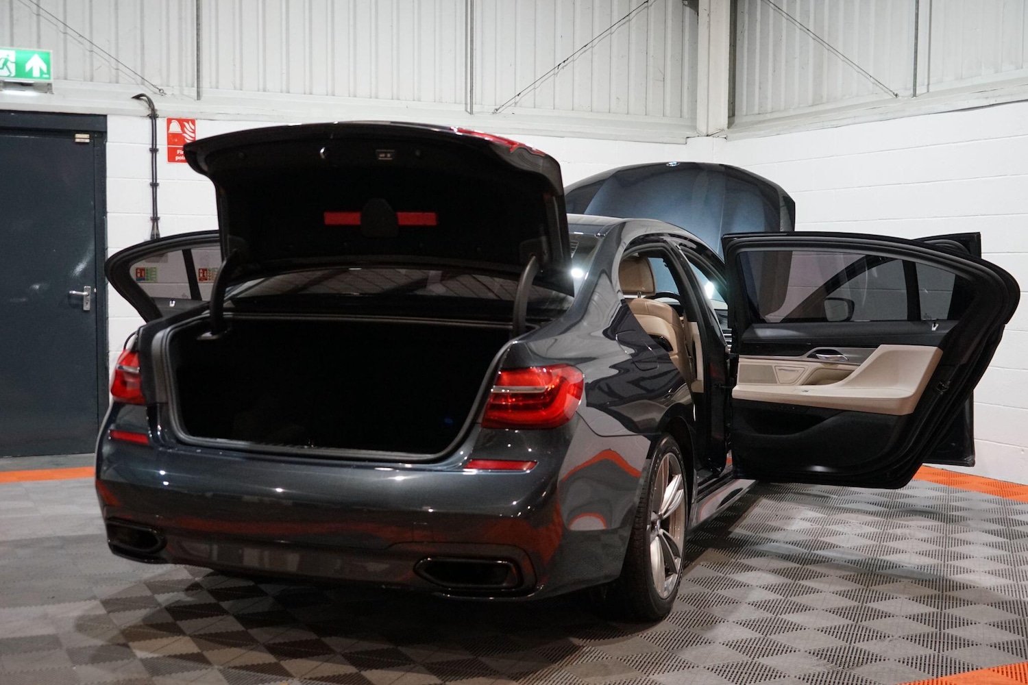 Used BMW 7 Series 2018 for sale - 77015835: Photo 17