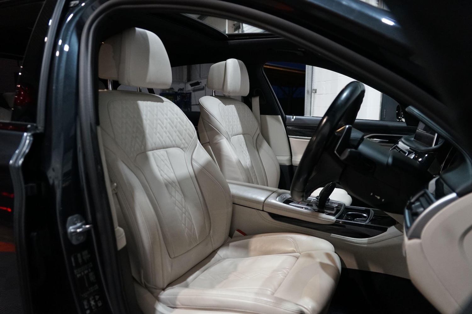 Used BMW 7 Series 2018 for sale - 77015835: Photo 29