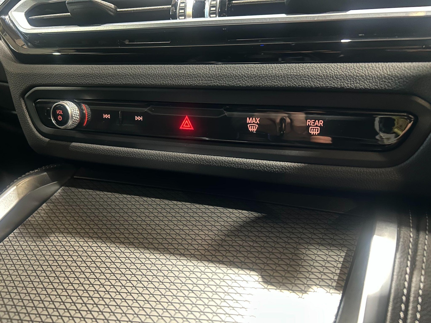 Used BMW i4 2022 for sale - 76803554: Photo 20