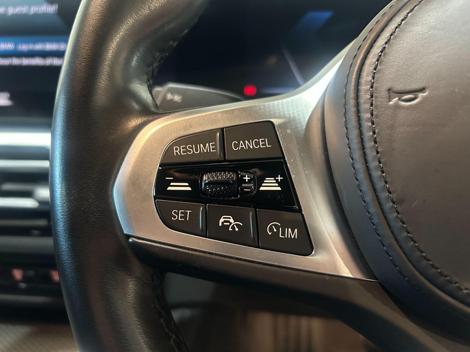 Used BMW i4 2022 for sale - 76803554: Photo 32