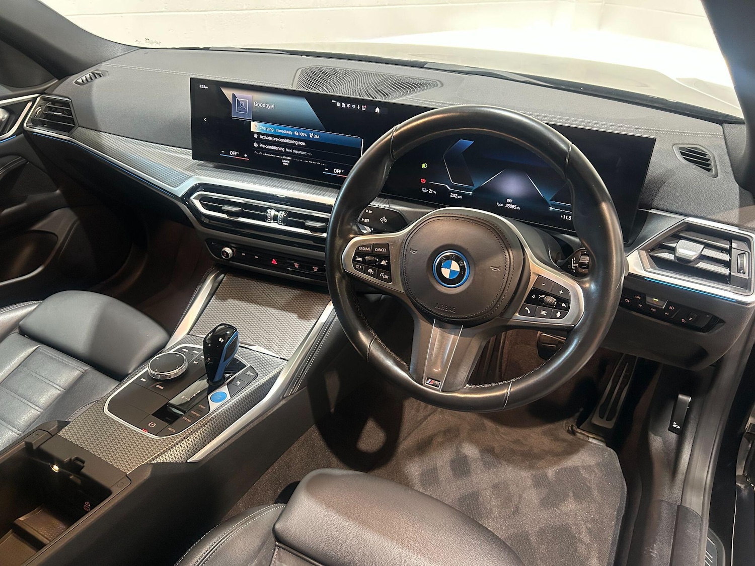 Used BMW i4 2022 for sale - 76803554: Photo 4