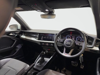 Used Audi A1 2019 for sale - 78020160: Photo