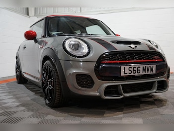 2016 (66) - 2.0 John Cooper Works 3dr