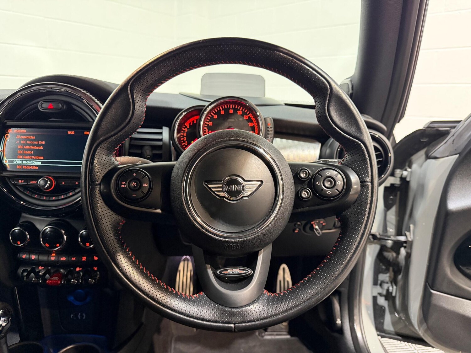 Used MINI Hatch 2016 for sale - 77120864: Photo 47