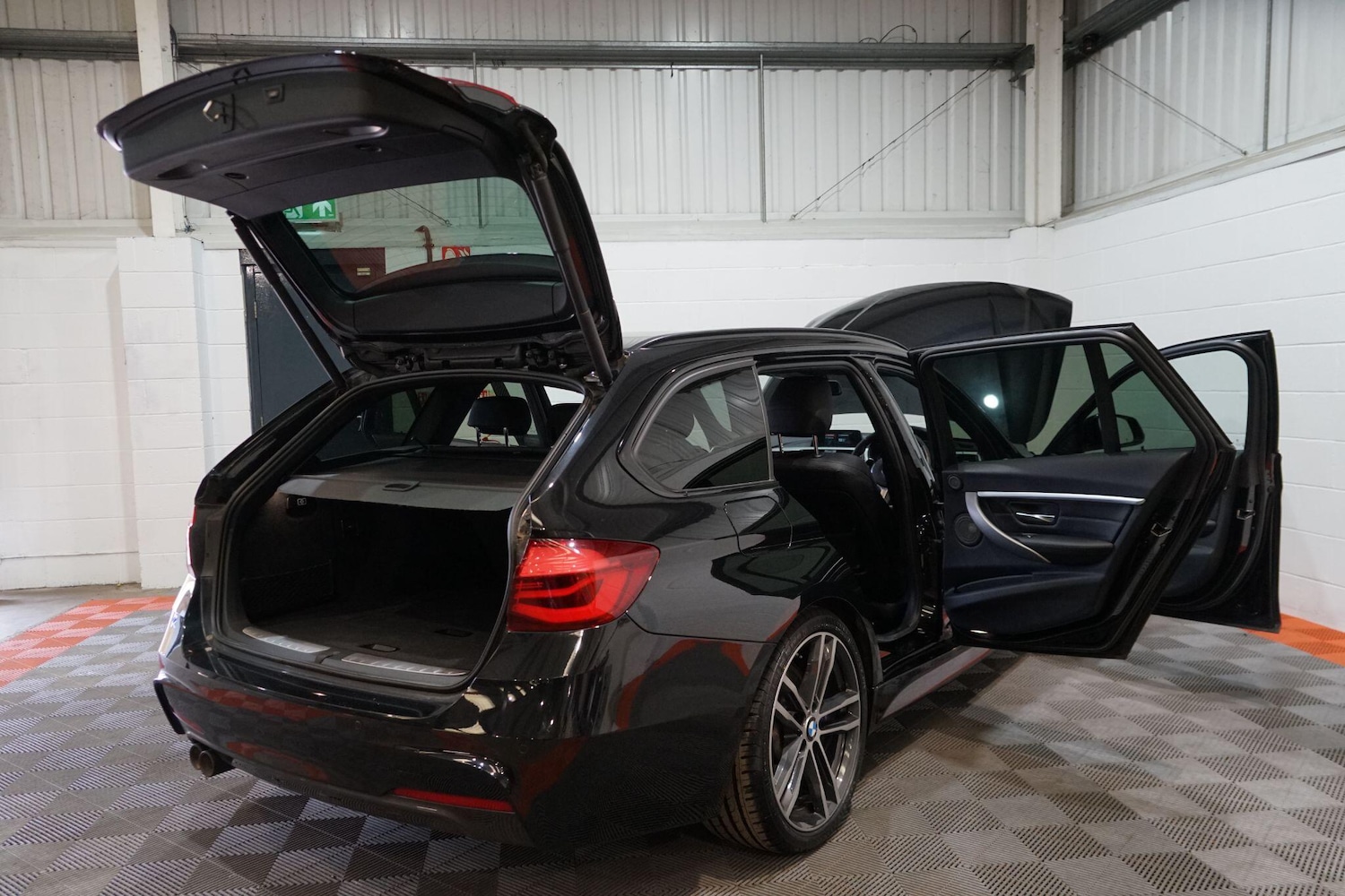 Used BMW 3 Series for sale - 77882161: Photo 25