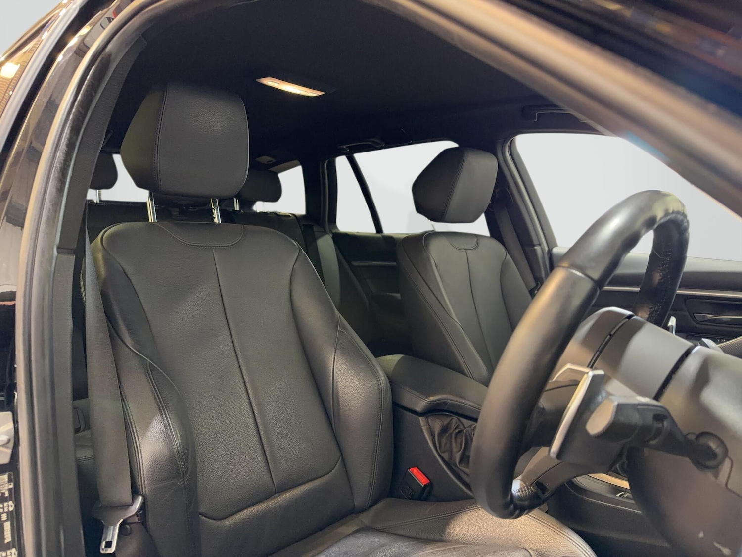 Used BMW 3 Series for sale - 77882161: Photo 32