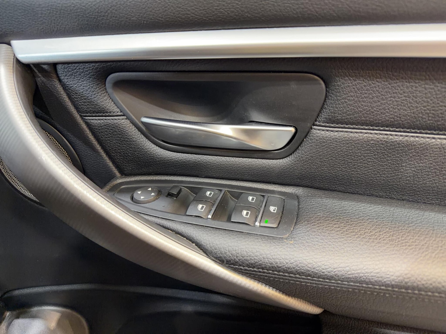 Used BMW 3 Series for sale - 77882161: Photo 38