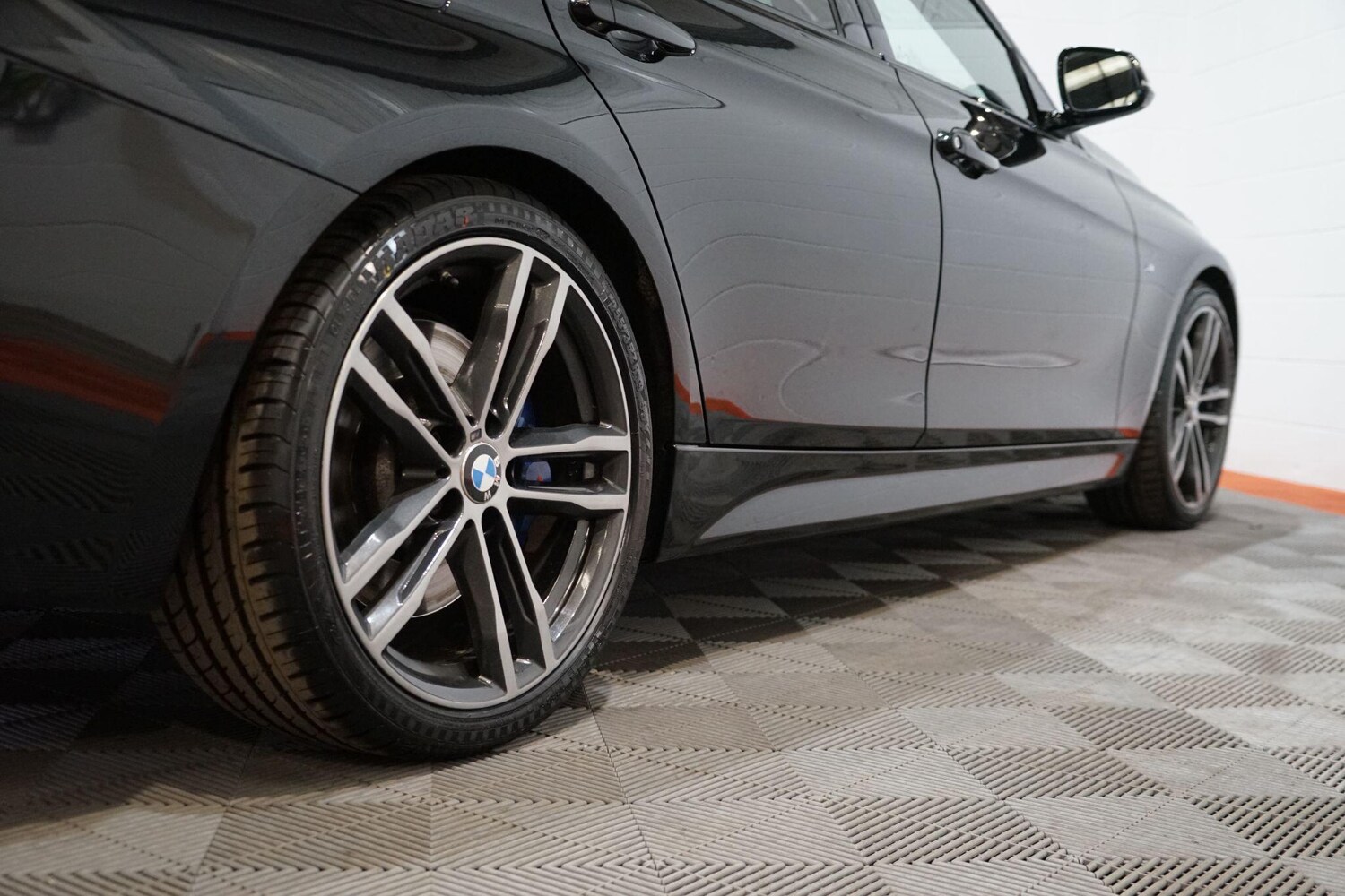 Used BMW 3 Series for sale - 77882161: Photo 42