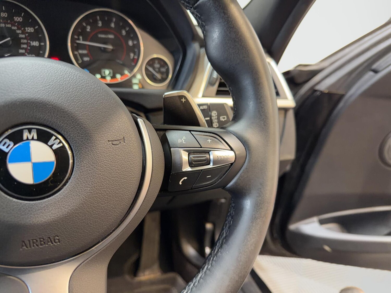 Used BMW 3 Series for sale - 77882161: Photo 60