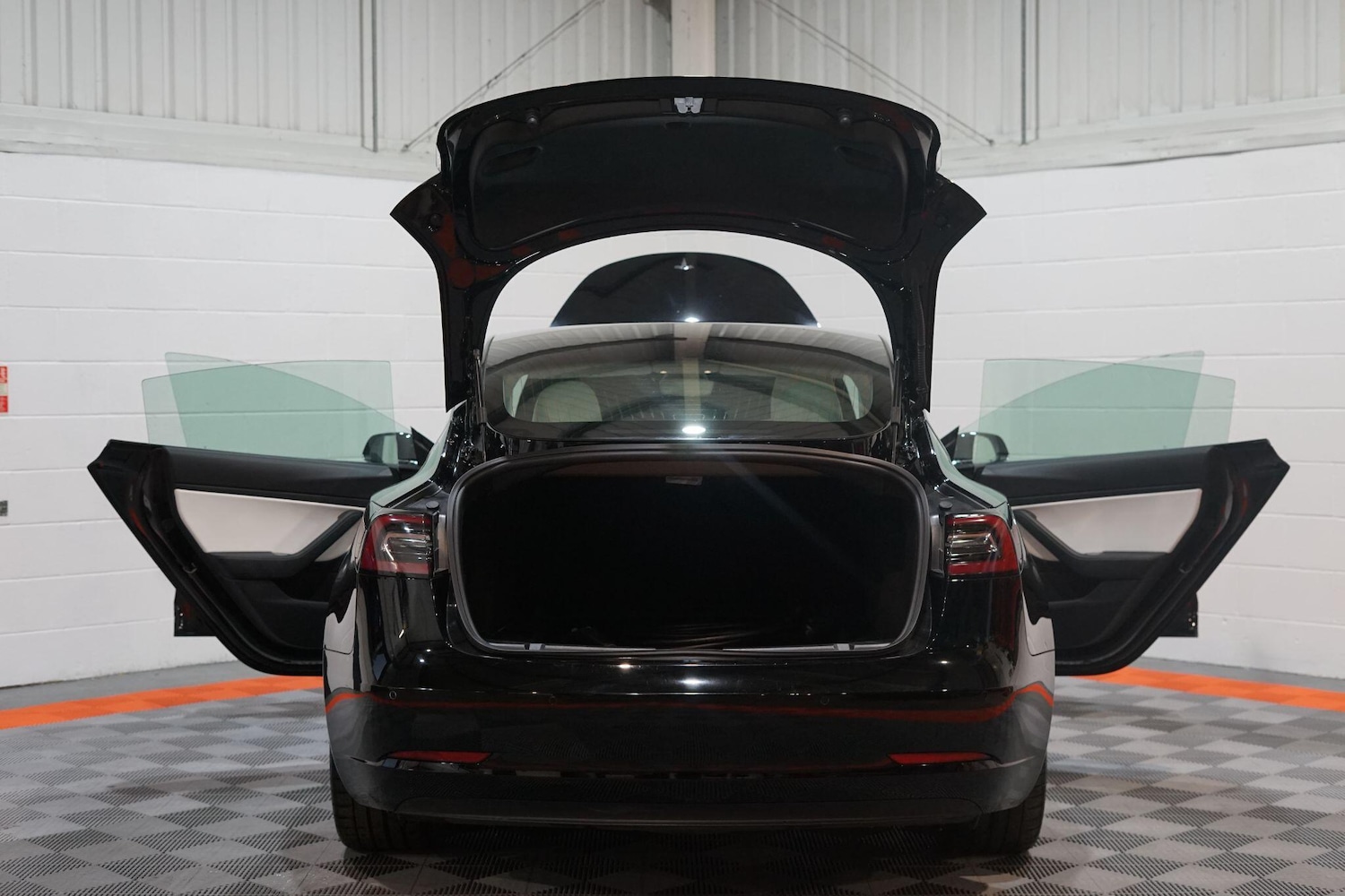 Used Tesla Model 3 2019 for sale - 76803544: Photo 13