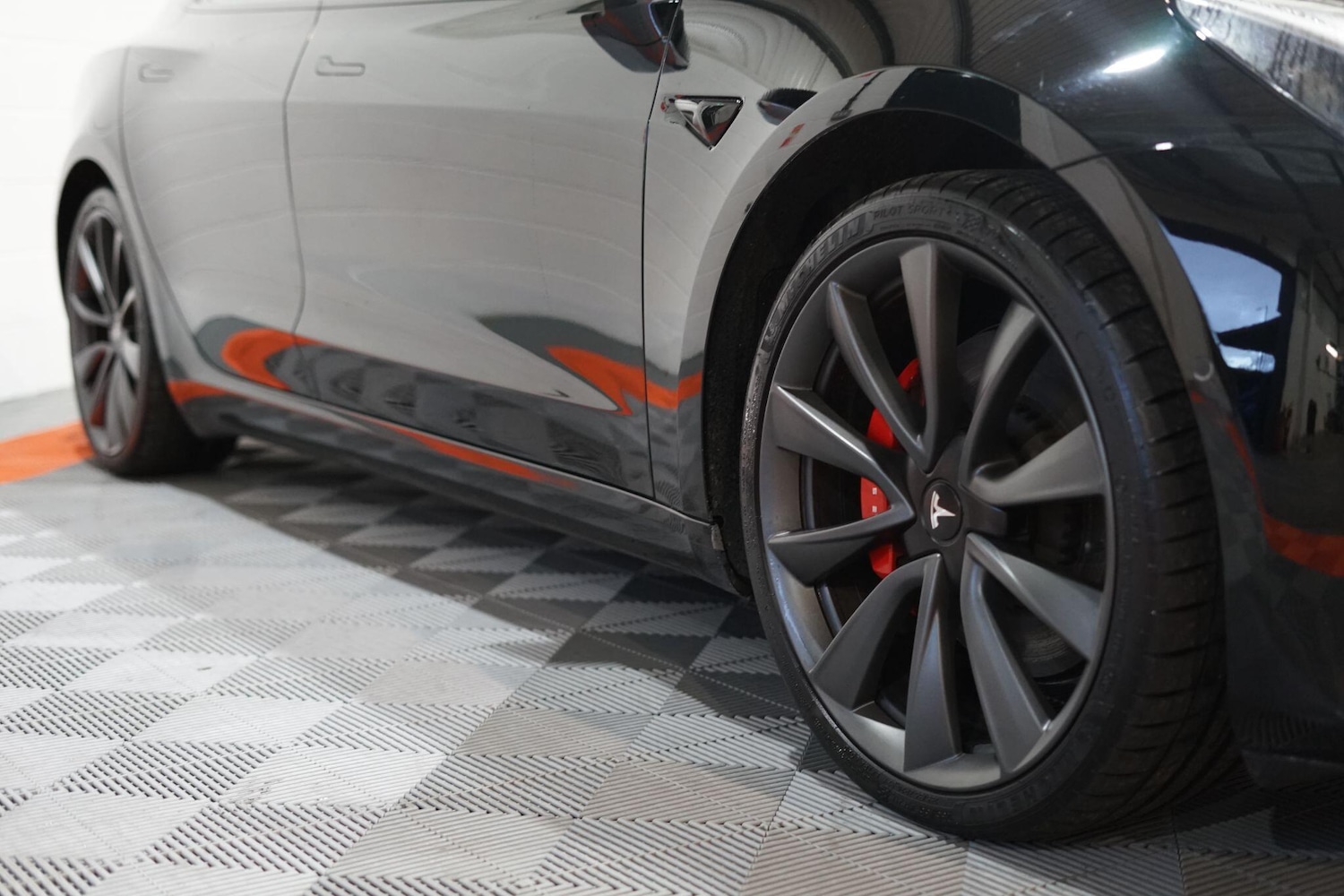 Used Tesla Model 3 2019 for sale - 76803544: Photo 27