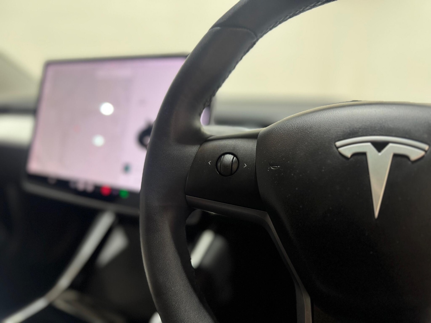 Used Tesla Model 3 2019 for sale - 76803544: Photo 53