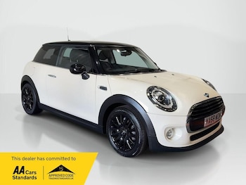 Used MINI Hatch 2018 for sale - 78822034: Photo