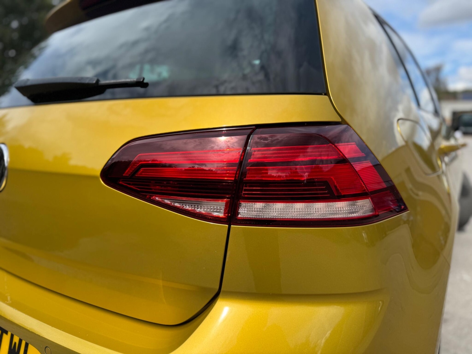 Used Volkswagen Golf 2018 for sale - 76803537: Photo 27