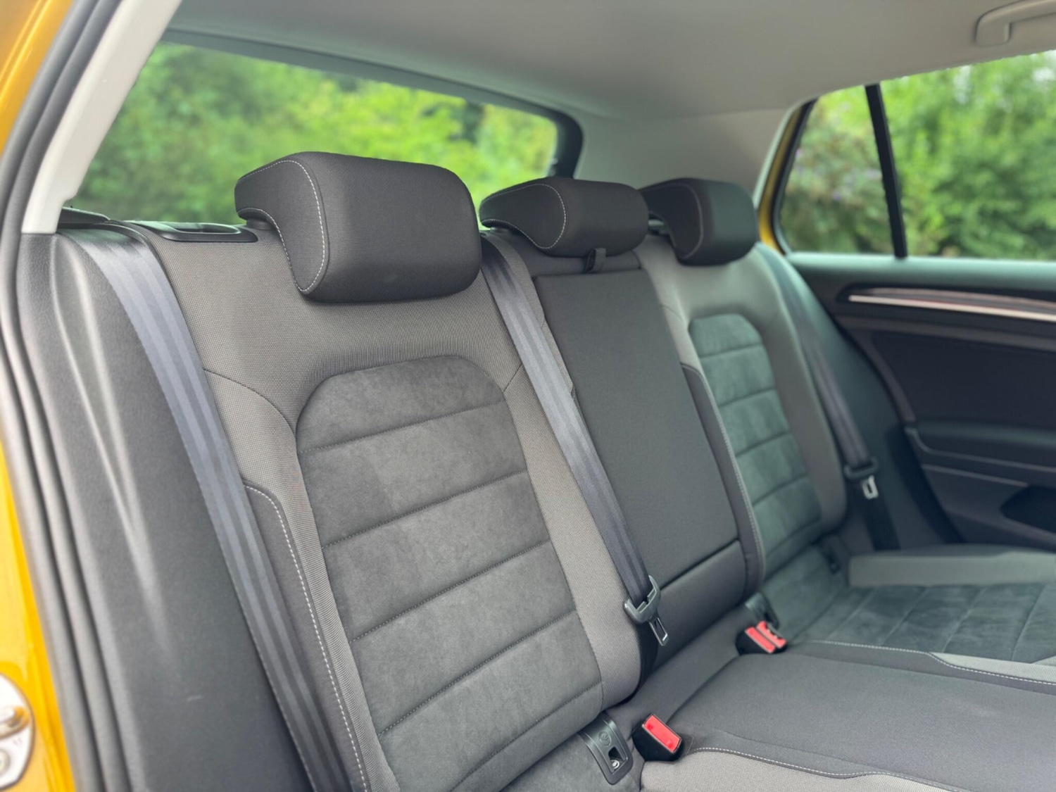 Used Volkswagen Golf 2018 for sale - 76803537: Photo 35