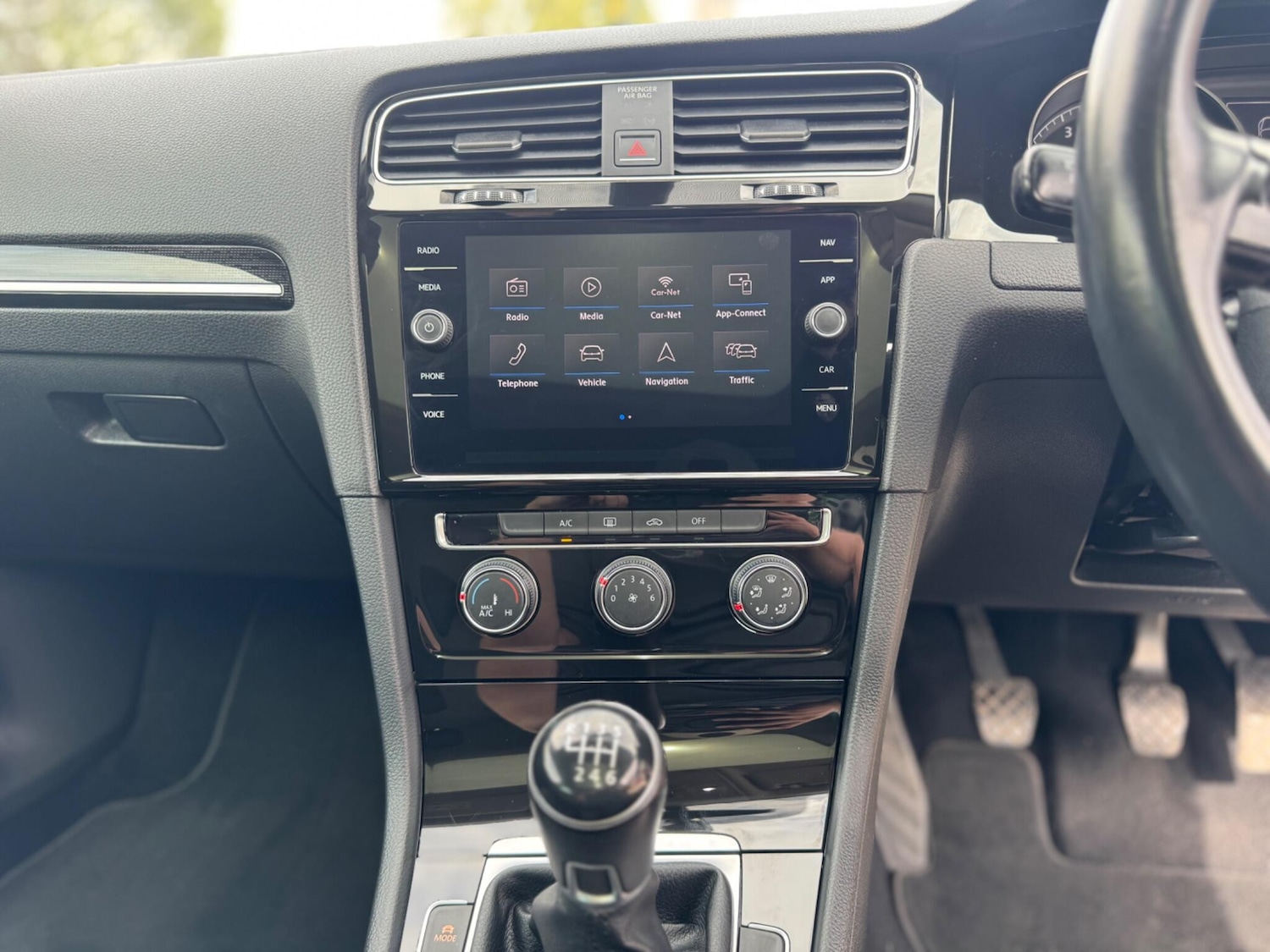 Used Volkswagen Golf 2018 for sale - 76803537: Photo 44