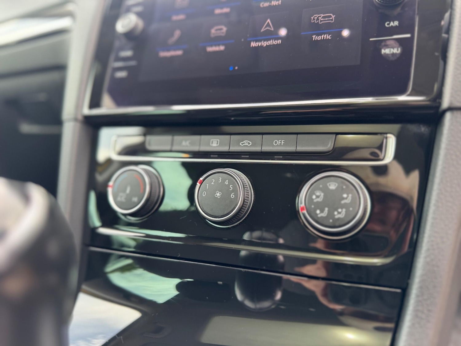 Used Volkswagen Golf 2018 for sale - 76803537: Photo 45