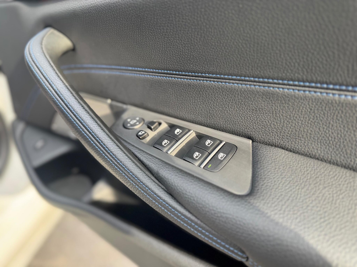 Used BMW 5 Series 2021 for sale - 76803539: Photo 69