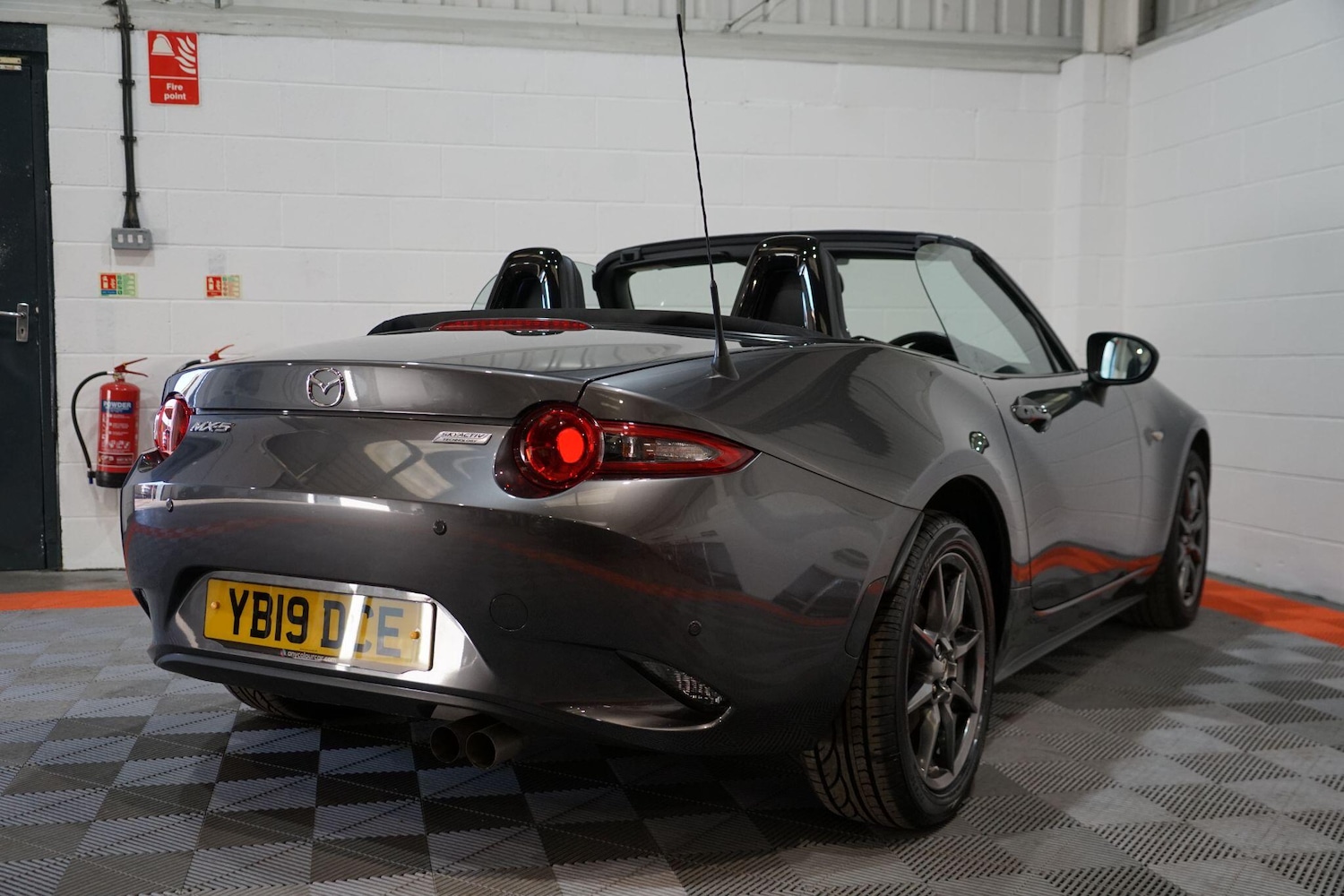 Used Mazda MX-5 2019 for sale - 76936265: Photo 3