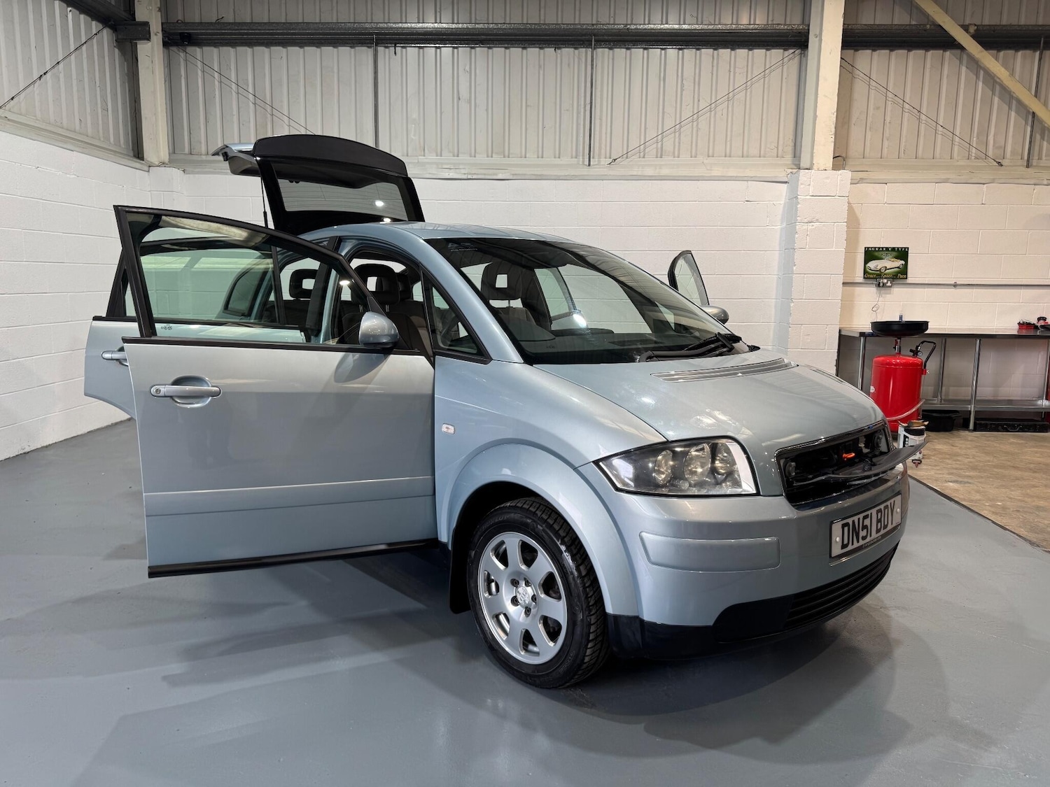 Used Audi A2 2001 for sale - 76803559: Photo 11