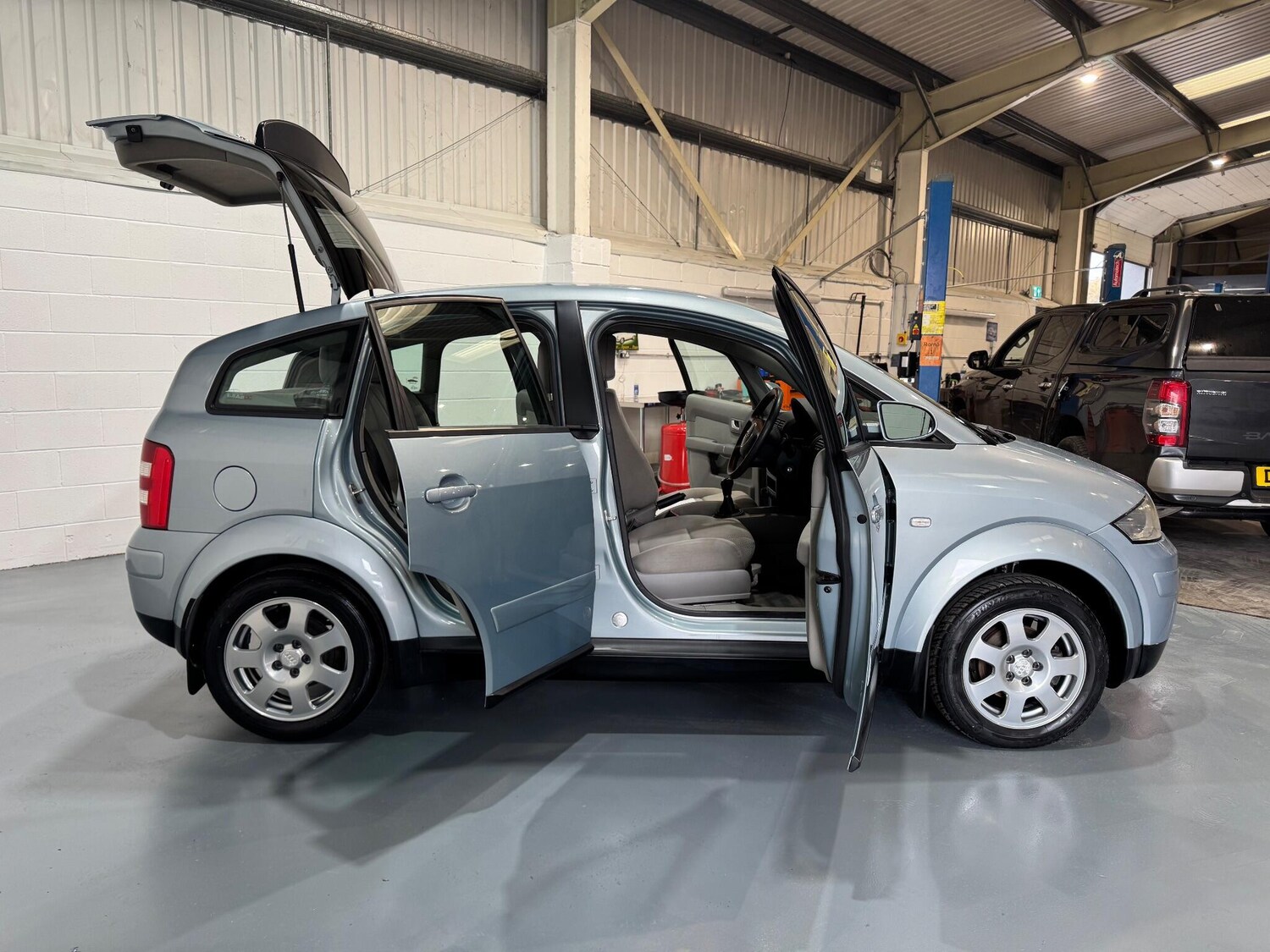 Used Audi A2 2001 for sale - 76803559: Photo 12