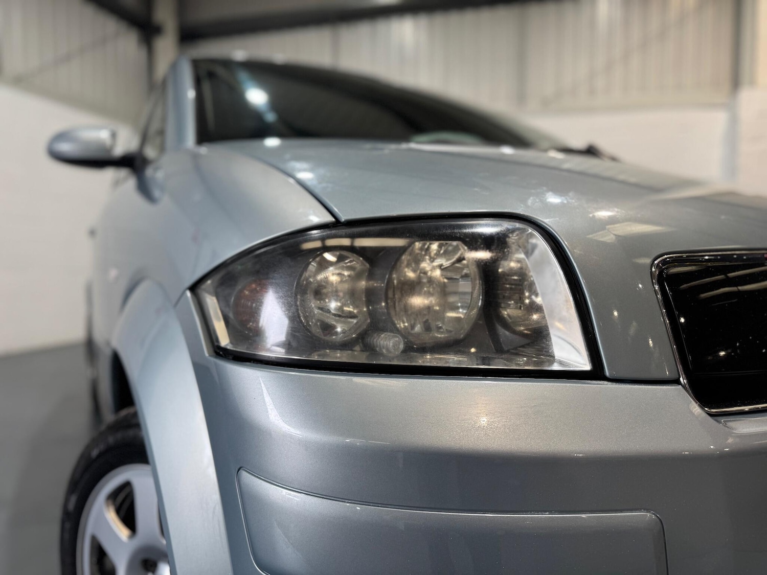 Used Audi A2 2001 for sale - 76803559: Photo 19