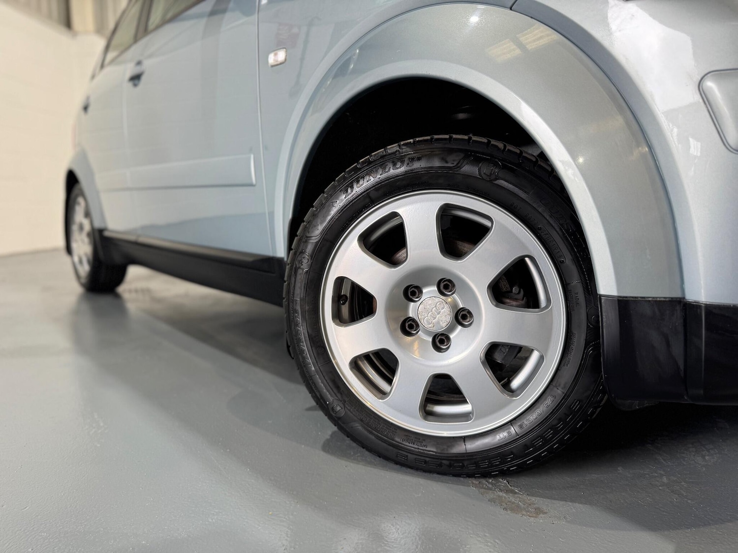 Used Audi A2 2001 for sale - 76803559: Photo 21