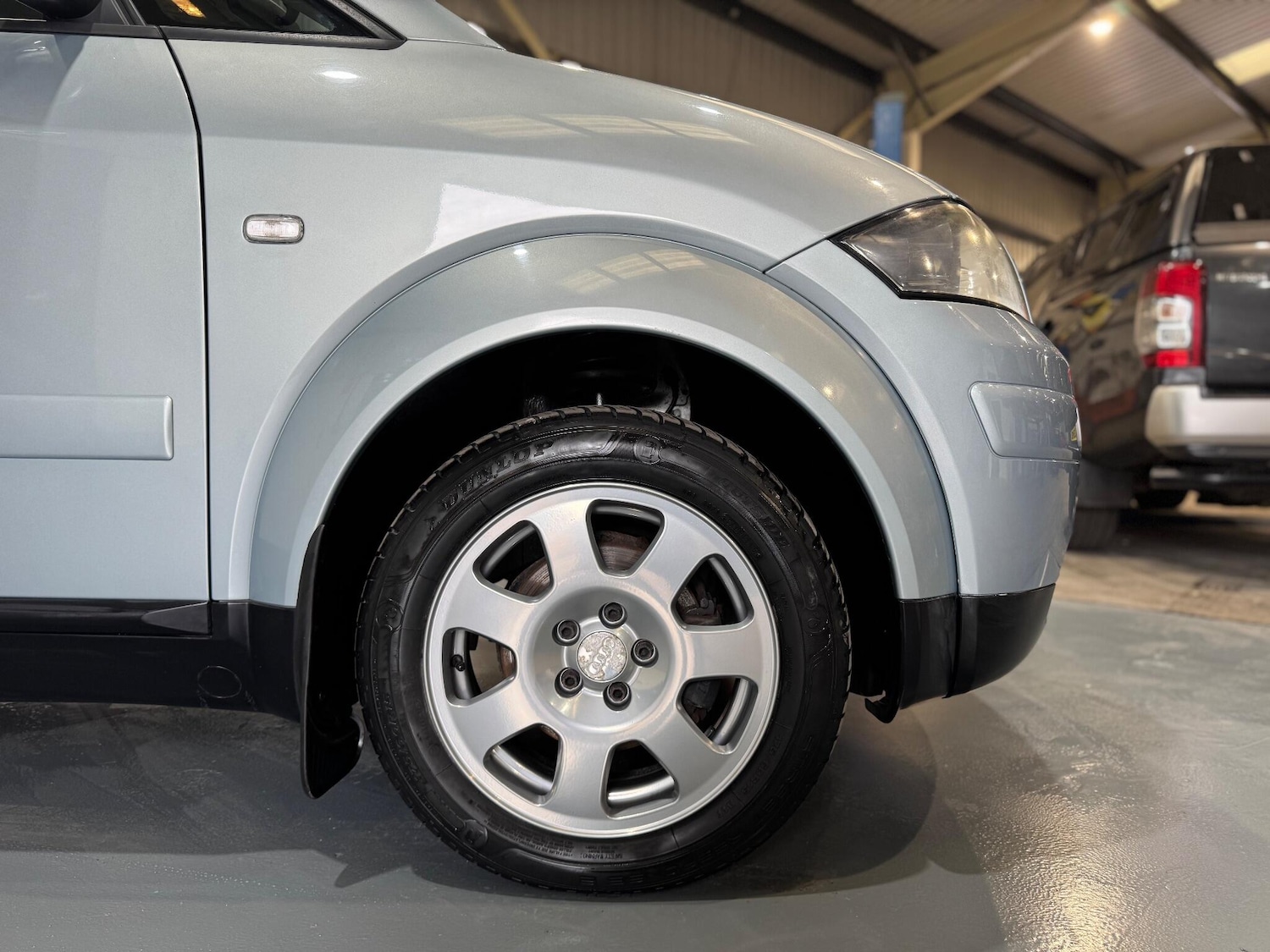 Used Audi A2 2001 for sale - 76803559: Photo 37