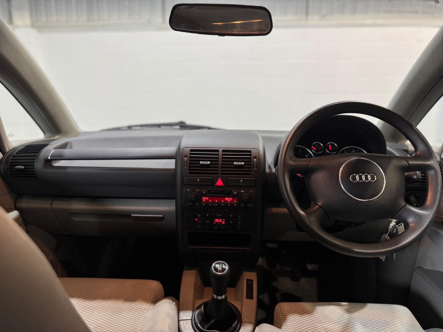 Used Audi A2 2001 for sale - 76803559: Photo 41