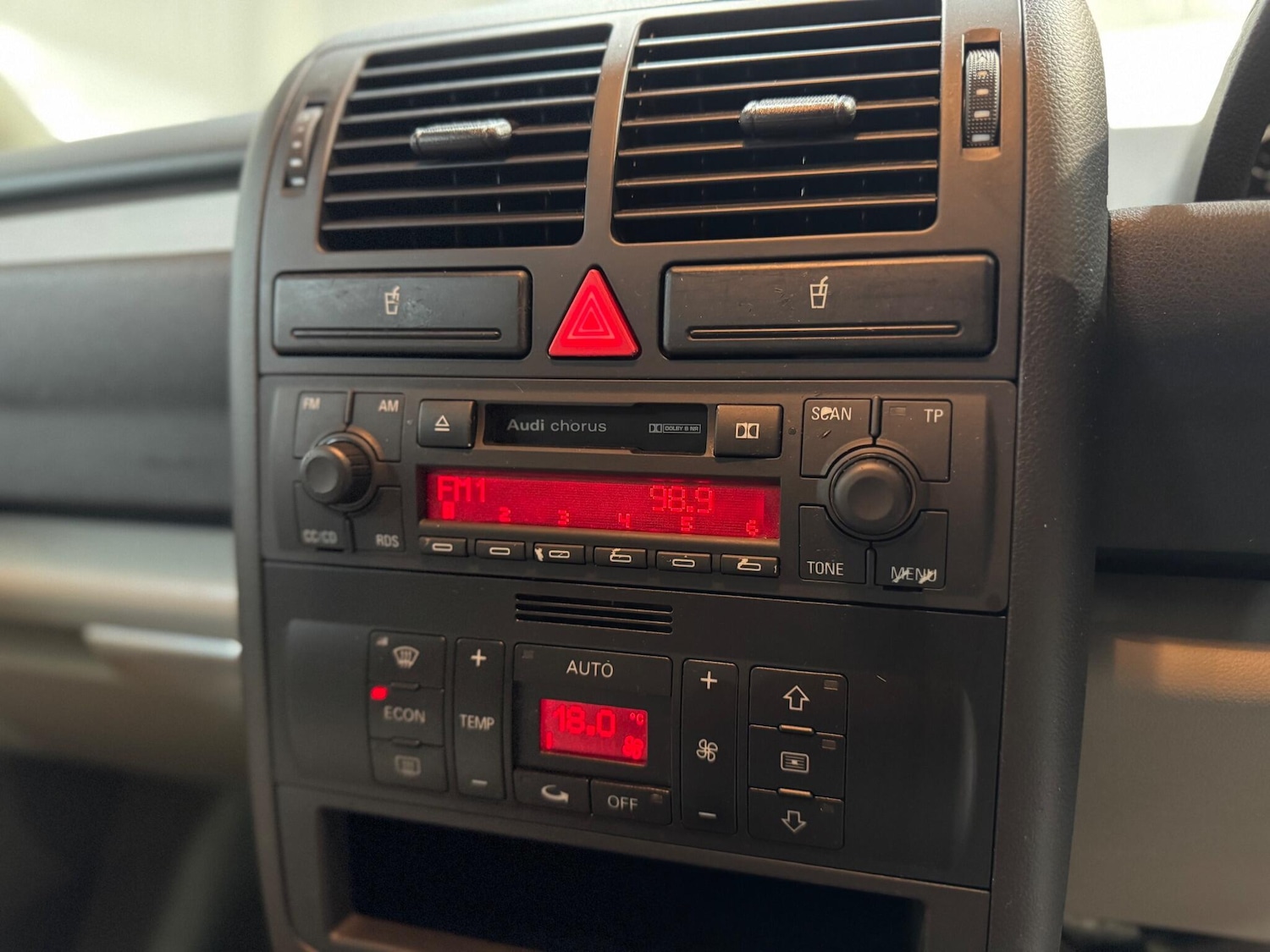 Used Audi A2 2001 for sale - 76803559: Photo 45