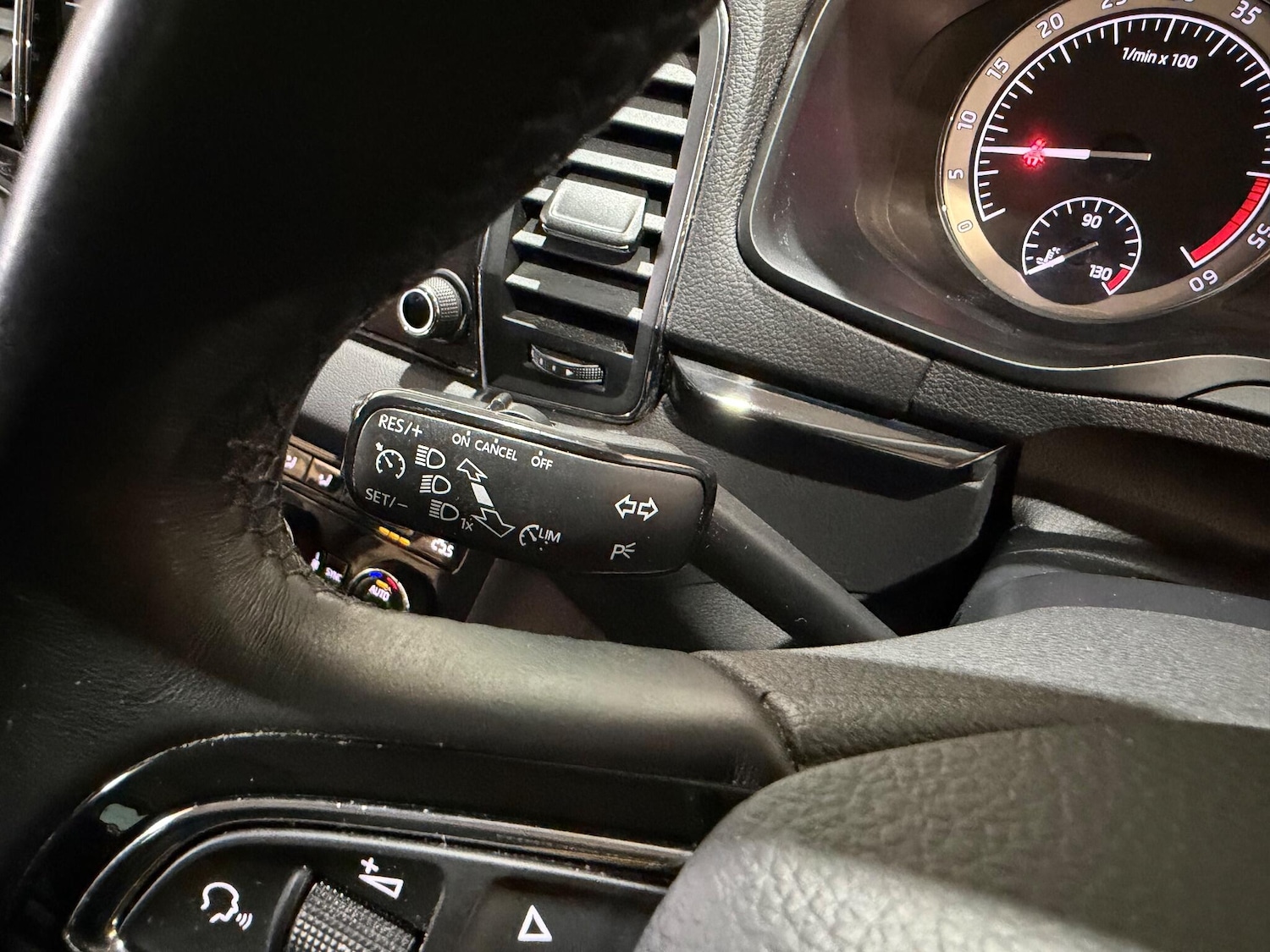 Used Skoda Karoq 2018 for sale - 77074160: Photo 27