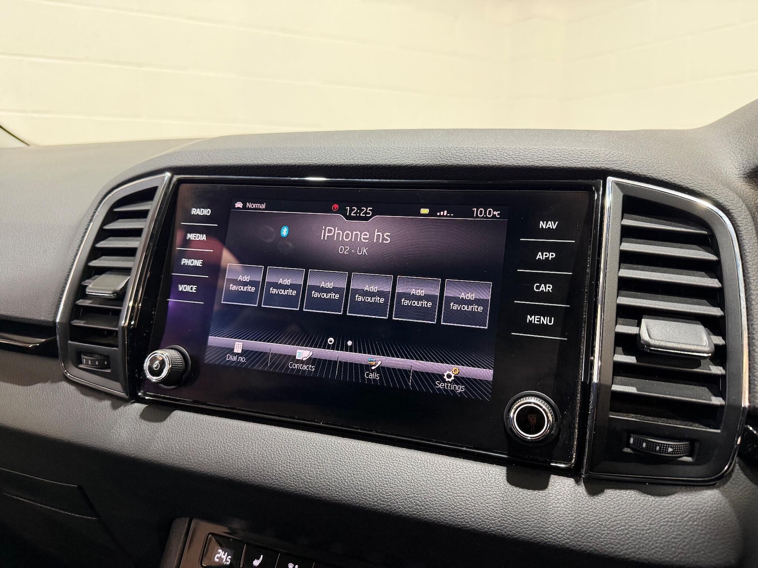 Used Skoda Karoq 2018 for sale - 77074160: Photo 45