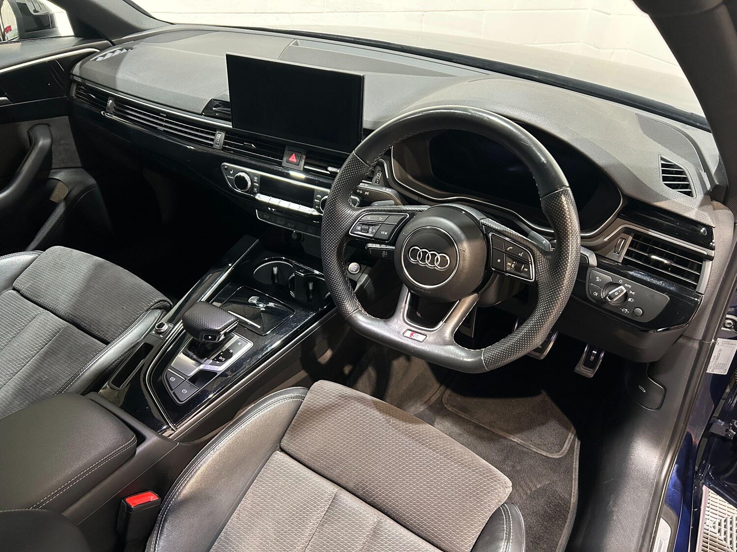 Used Audi A4 2020 for sale - 76839512: Photo 61