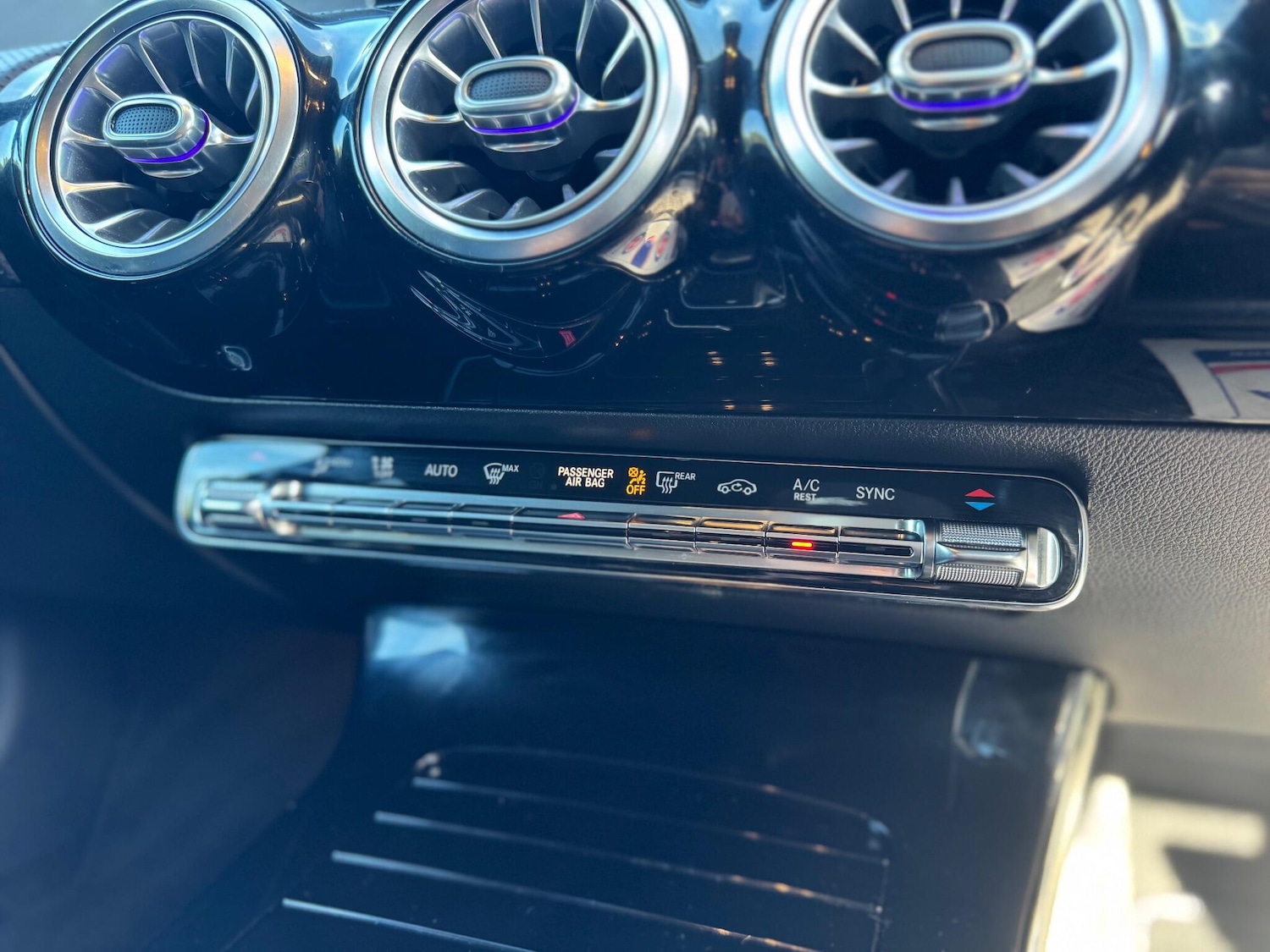 Used Mercedes-Benz CLA 2020 for sale - 76803548: Photo 43