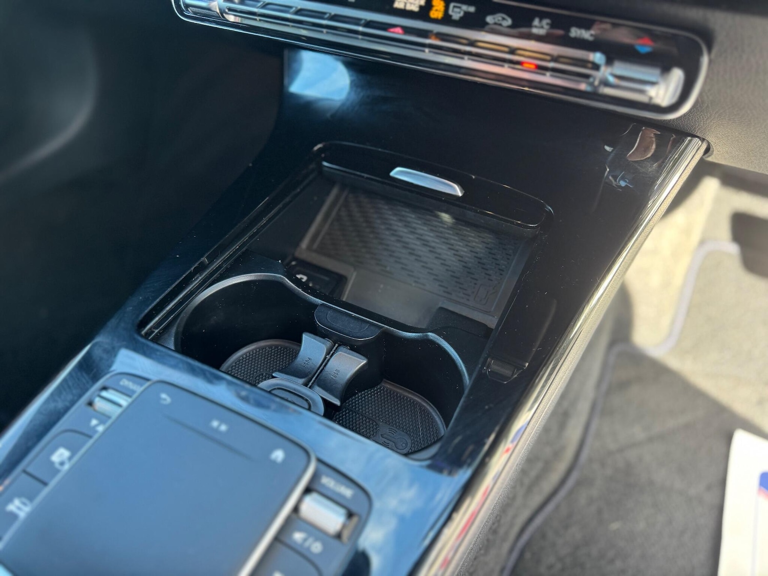 Used Mercedes-Benz CLA 2020 for sale - 76803548: Photo 44