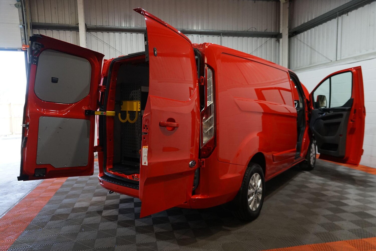 Used Ford Transit Custom for sale - 77769032: Photo 13