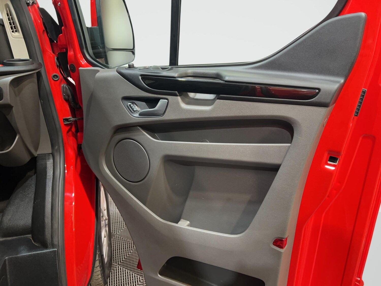 Used Ford Transit Custom for sale - 77769032: Photo 46