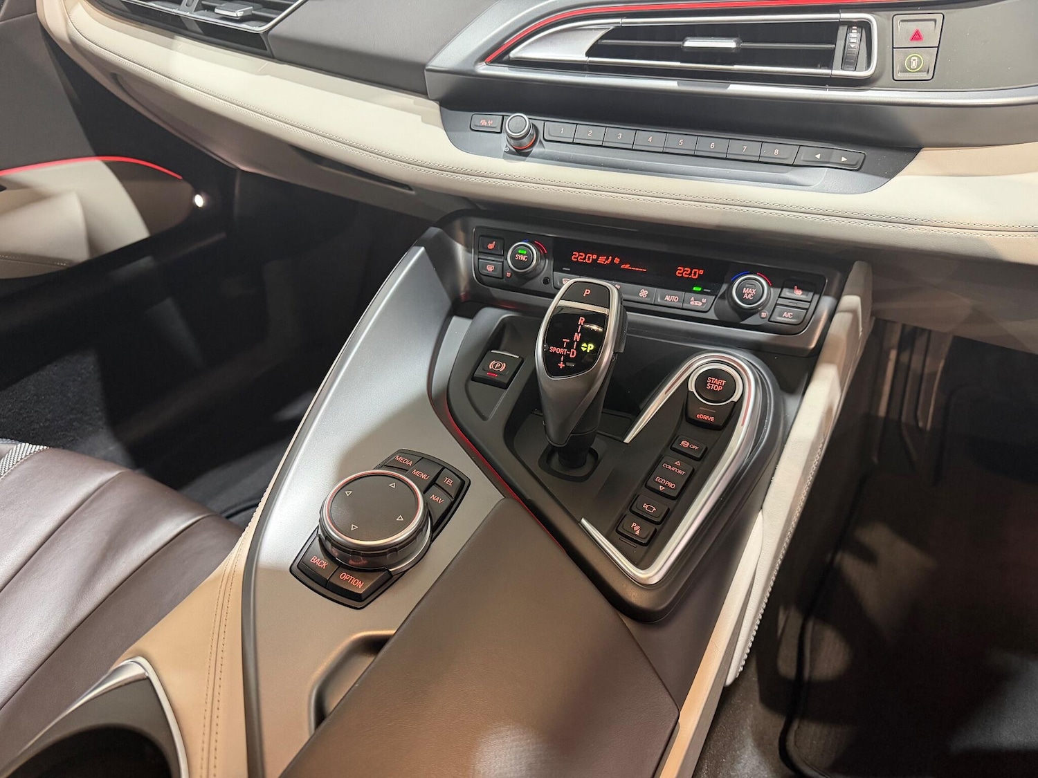 Used BMW i8 2015 for sale - 77155258: Photo 21