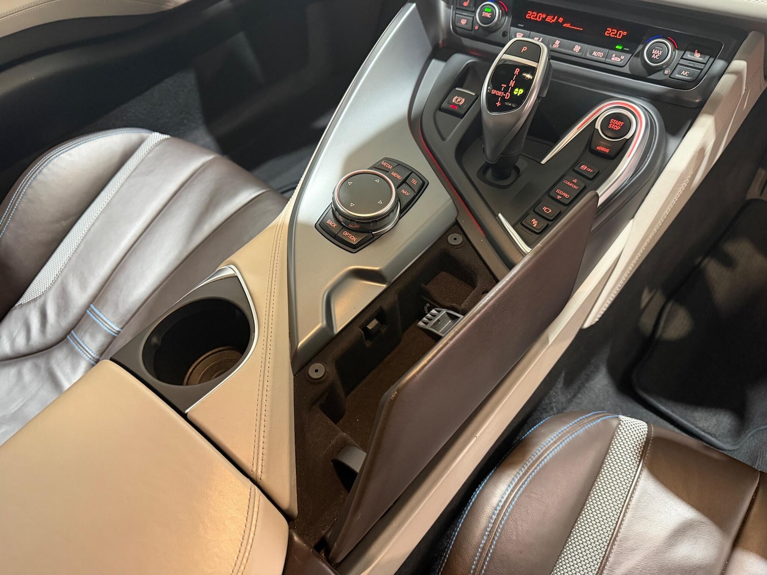 Used BMW i8 2015 for sale - 77155258: Photo 22