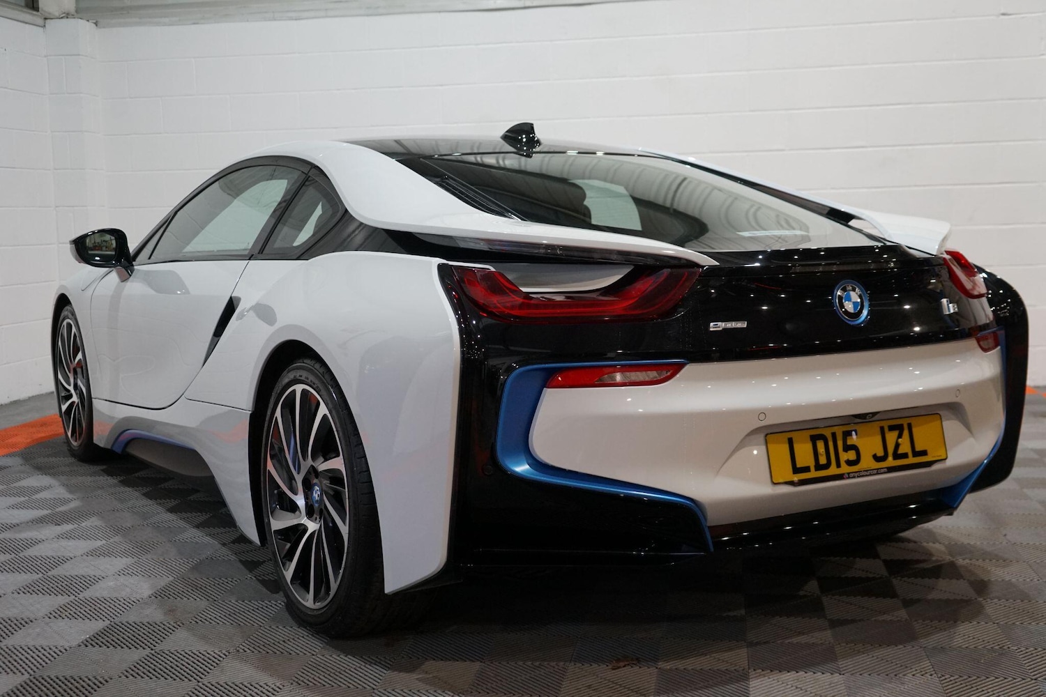 Used BMW i8 2015 for sale - 77155258: Photo 3