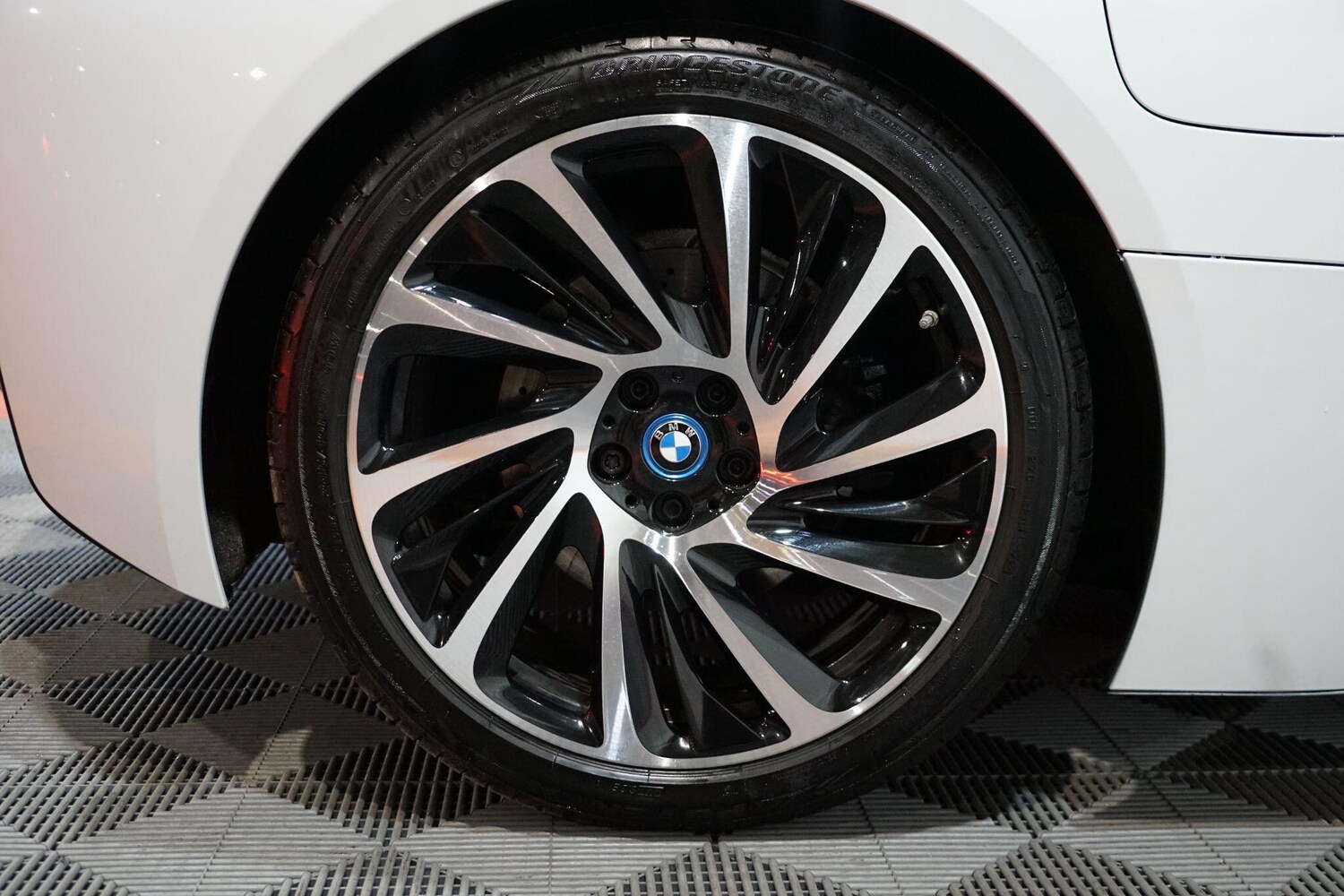 Used BMW i8 2015 for sale - 77155258: Photo 37