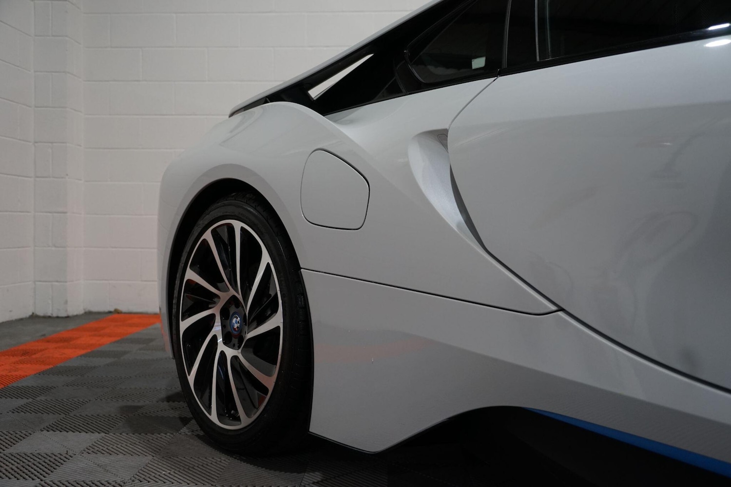 Used BMW i8 2015 for sale - 77155258: Photo 61
