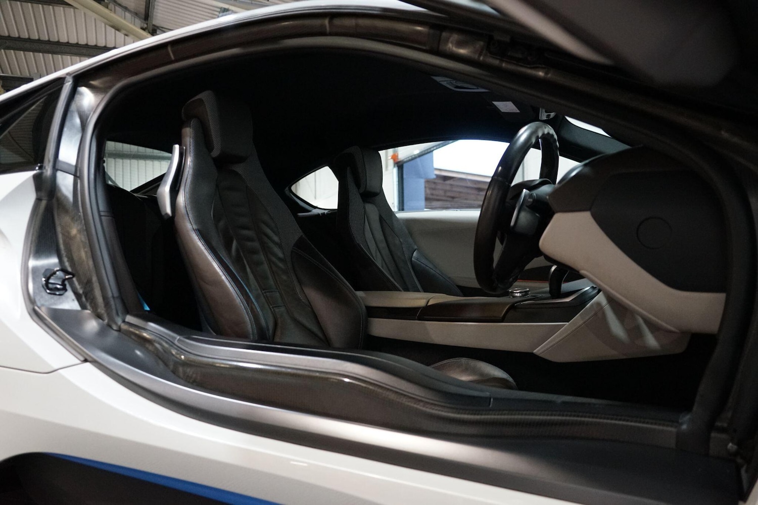 Used BMW i8 2015 for sale - 77155258: Photo 71