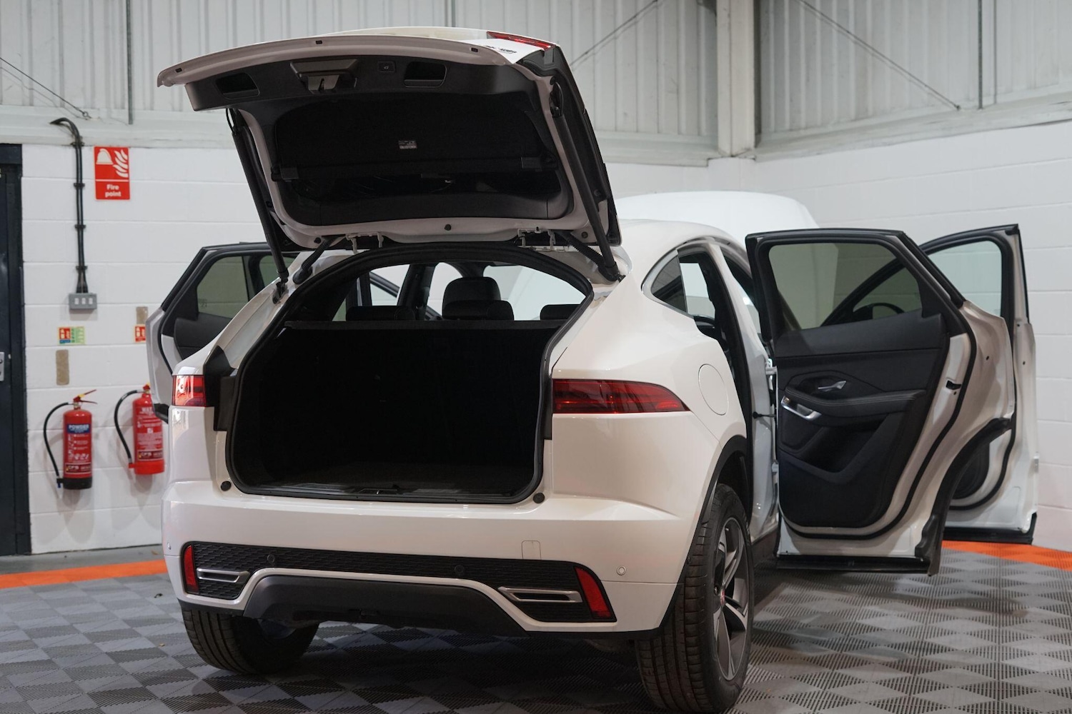 Used Jaguar E-Pace 2021 for sale - 76803556: Photo 20