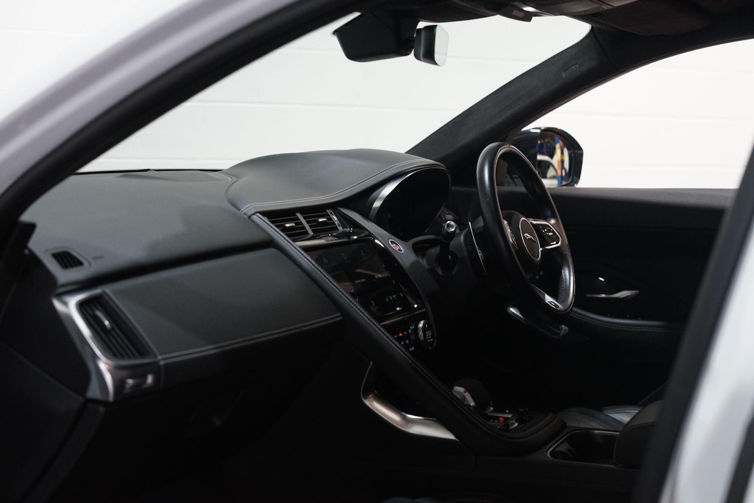 Used Jaguar E-Pace 2021 for sale - 76803556: Photo 22