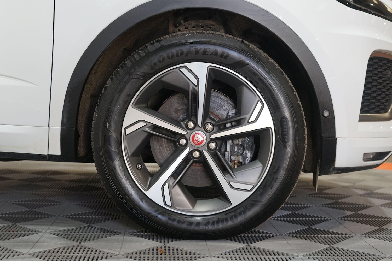 Used Jaguar E-Pace 2021 for sale - 76803556: Photo 33