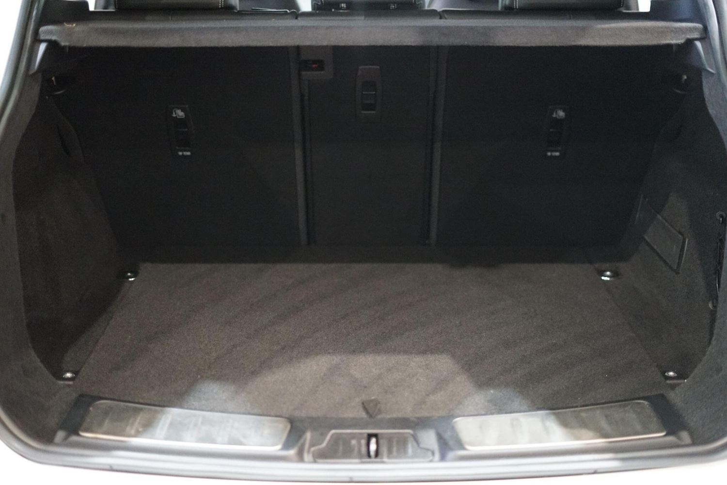 Used Jaguar E-Pace 2021 for sale - 76803556: Photo 48