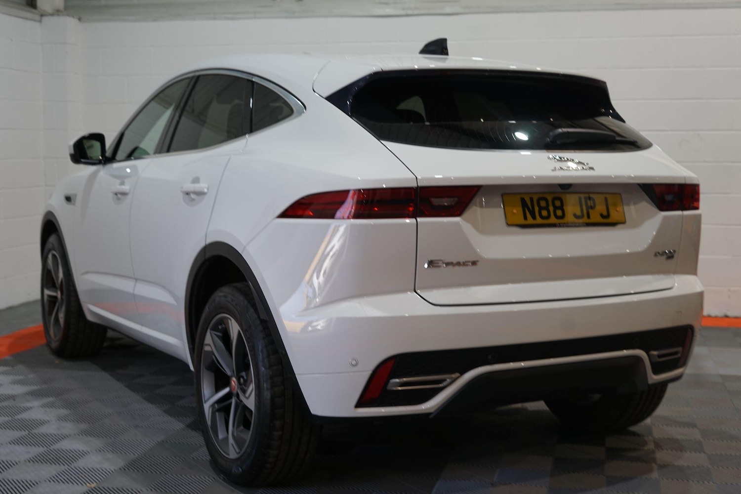 Used Jaguar E-Pace 2021 for sale - 76803556: Photo 9