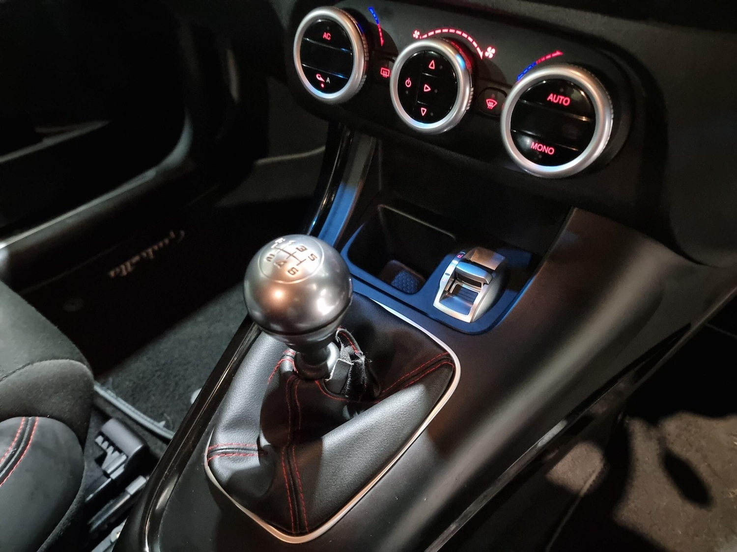 Used Alfa Romeo Giulietta 2013 for sale - 77376373: Photo 30